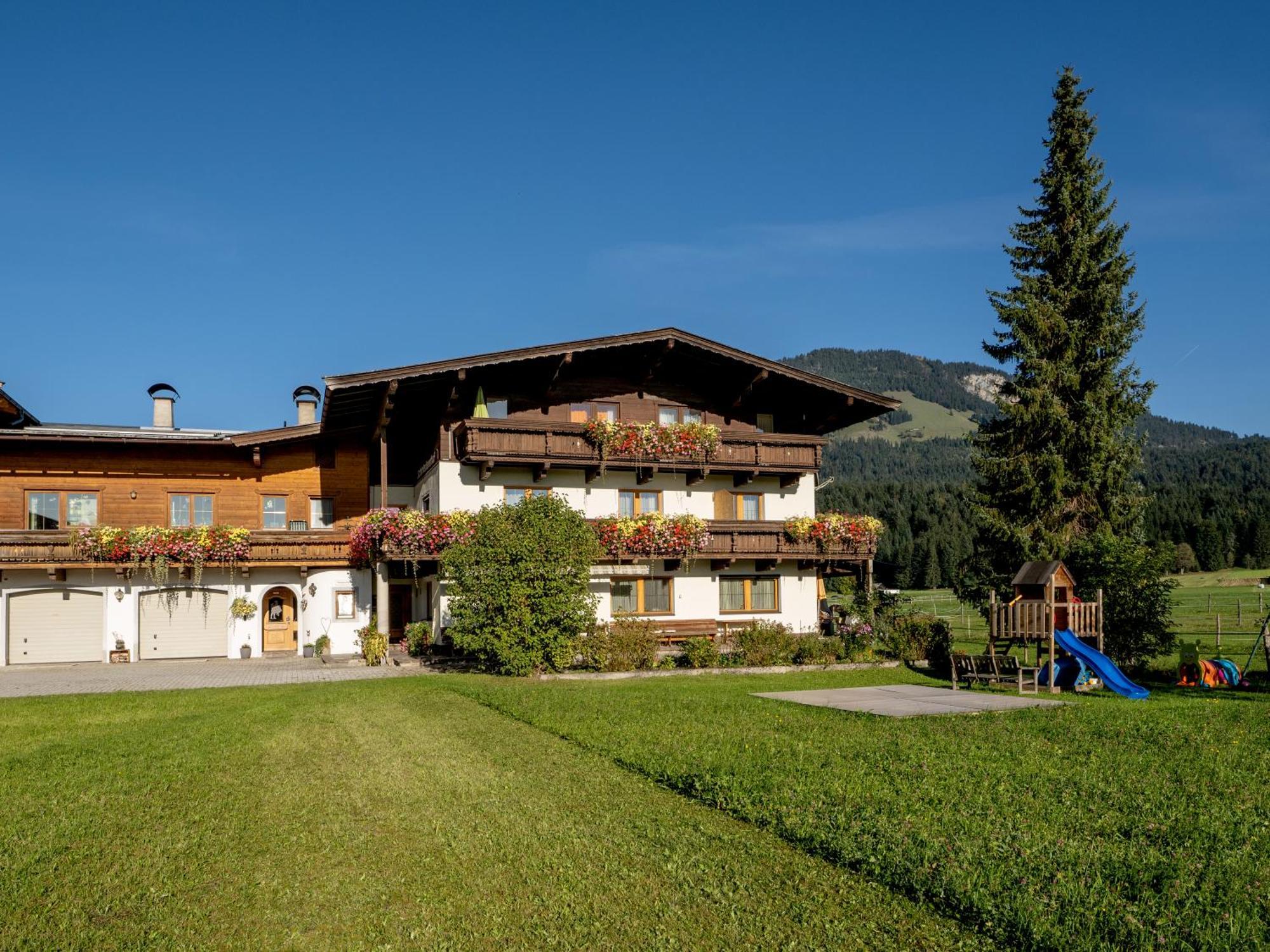 Apartment-Pension Schmiedererhof Sankt Johann in Tirol Dış mekan fotoğraf